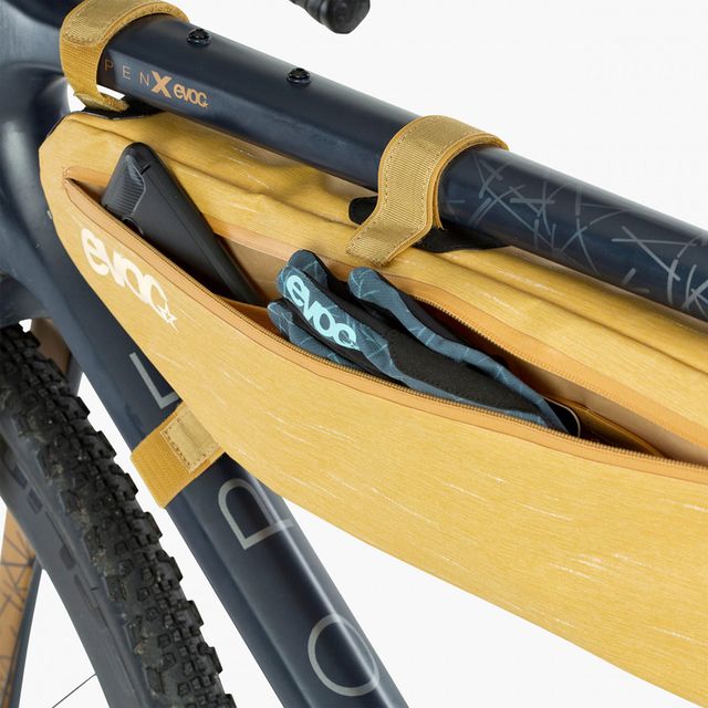 Evoc Frame Pack Runkolaukku Medium 3,5L Evoc Frame Pack Runkolaukku Medium 3,5L